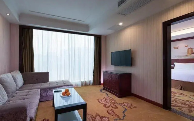 Jin Bao Lai Hotel