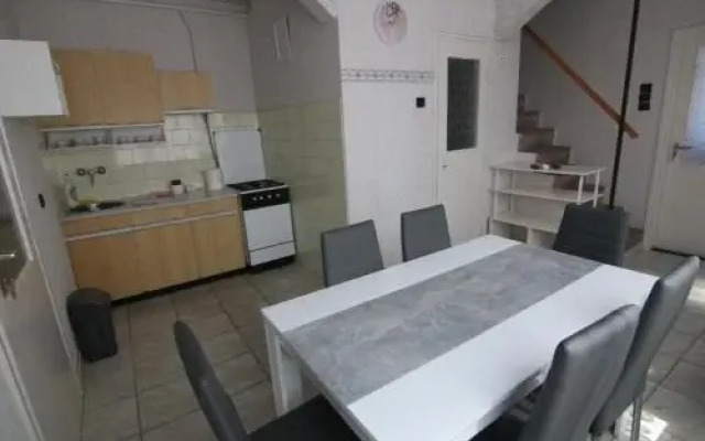 Attila Apartman