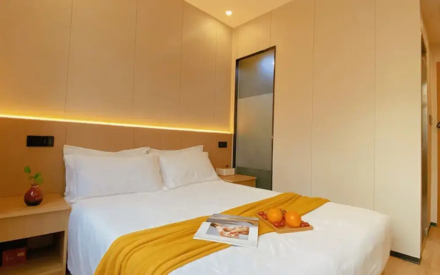 Luoyang Yijia International Youth Hostel