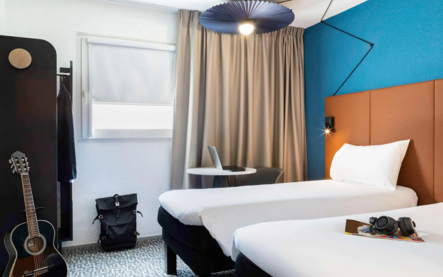 ibis Paris Porte De Bercy - Image 6