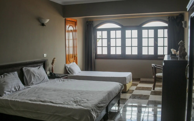 Adrenalin Beach Lodge
