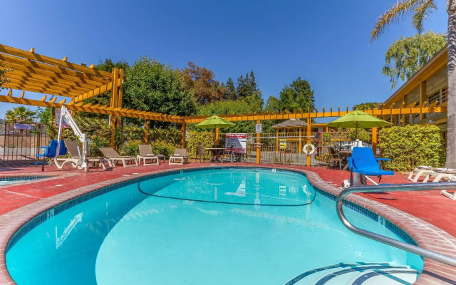 Comfort Inn Santa Cruz North