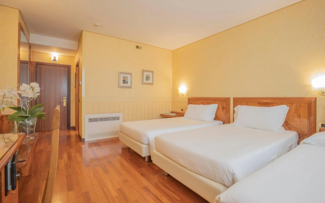 Montresor Hotel Tower
