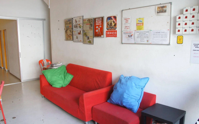Sayang-Sayang Youth Hostel
