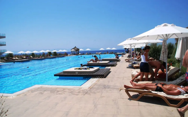 Karya Family Resort – All inclusive