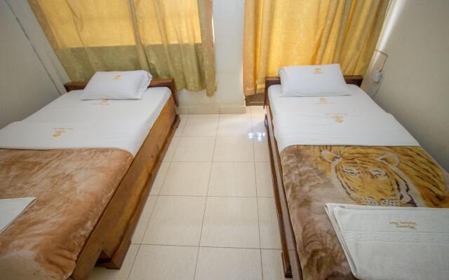 Mwana Highway Hotel Iganga