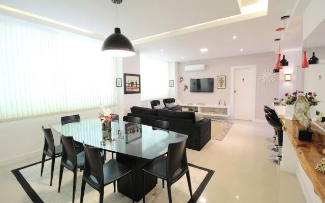 Entre as praias de Copacabana e Ipanema