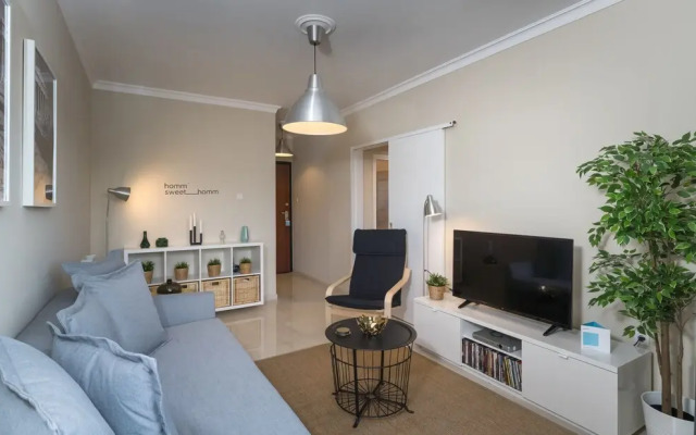 51m² Renovated Apartment in Vouliagmeni, Vari-Voula-Vouliagmeni