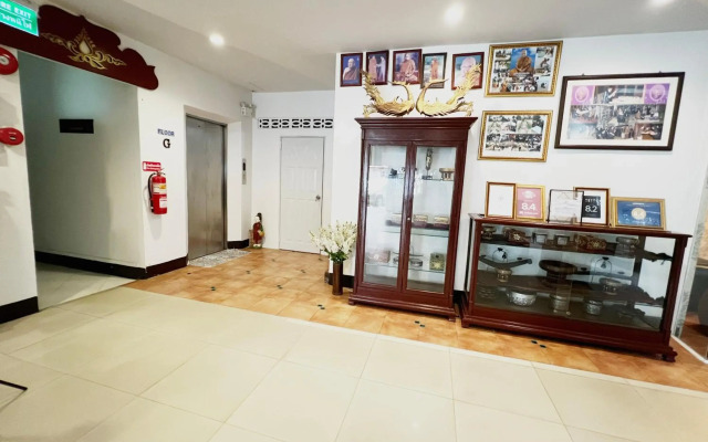 Silver Resortel