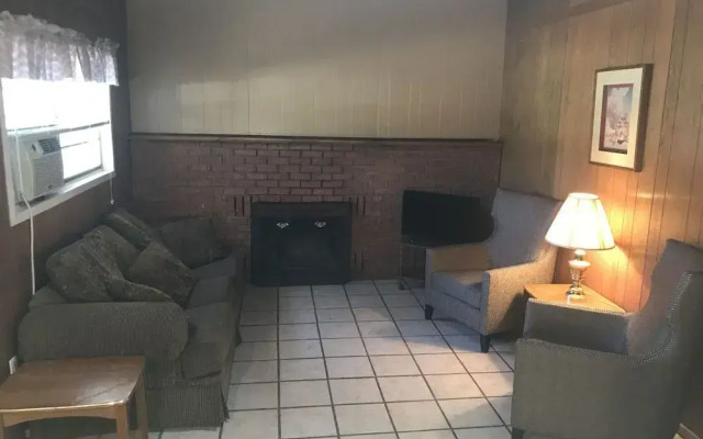 High Country Lodge
