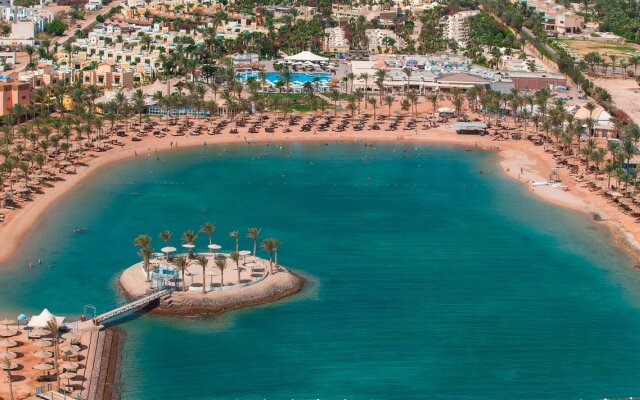 Mirage Bay Resort and Aqua Park