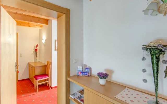 Luxury Apartment in Längenfeld near Ski Area
