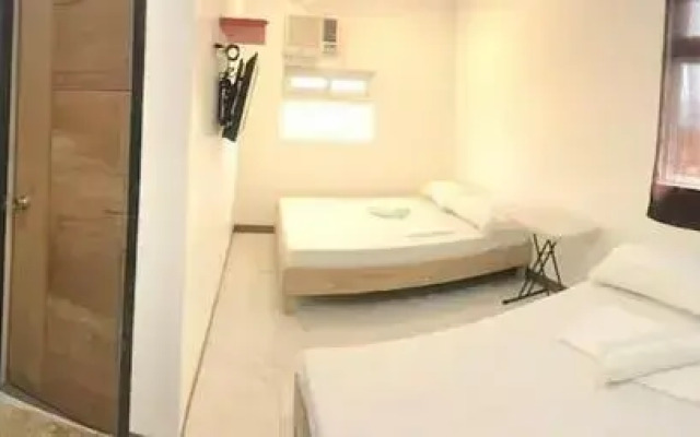 Seabreeze Beach Lodge