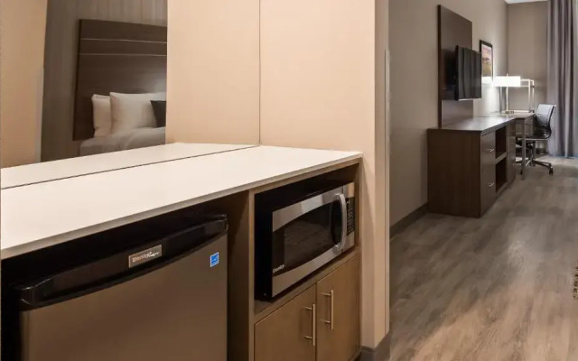 Best Western Plus LaCrescent / LaCrosse