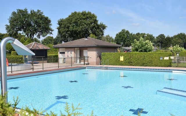 Comfortable Bungalow Near the Veluwe