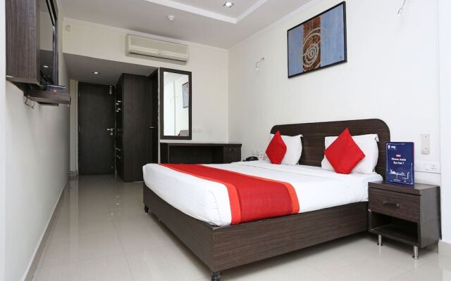 OYO Flagship 15233 Hotel G7