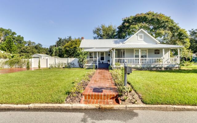 Updated Winter Garden Home w/ Yard & Fire Pit!