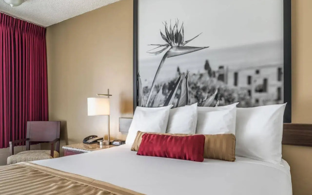 Kings Inn Anaheim at the Park & Convention Center
