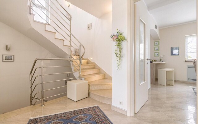 Awesome Home in Peroj With Wifi and 4 Bedrooms