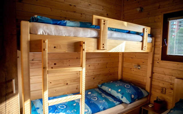 Houseboat Bonanza Prague