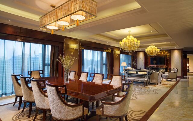 Slater International Hotel