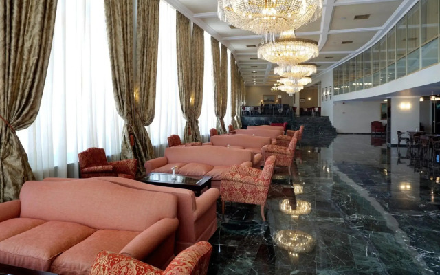 Margarona Royal Hotel