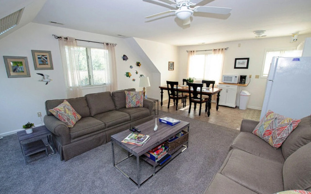 Urbanna Vacation Station - A Waterfront Oasis