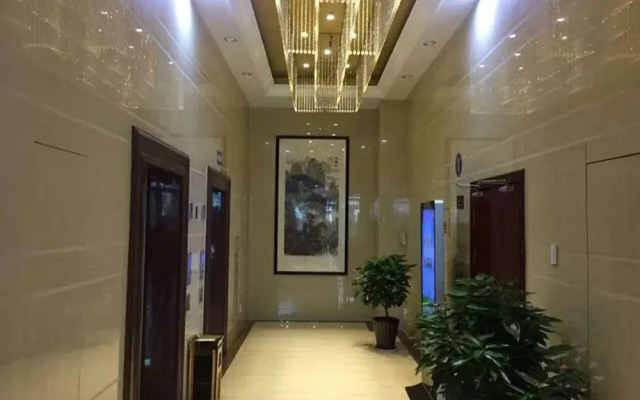 Grand international Hotel Changxin