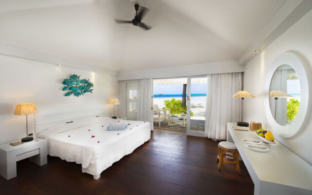 Diamonds Thudufushi Maldives Resort & Spa