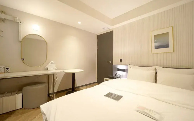 Namyangju NO.25 Hotel Bukhan River