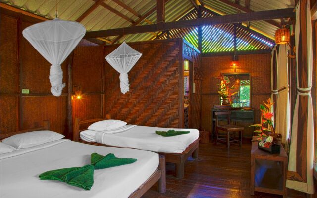 Khao Sok Riverside Cottage
