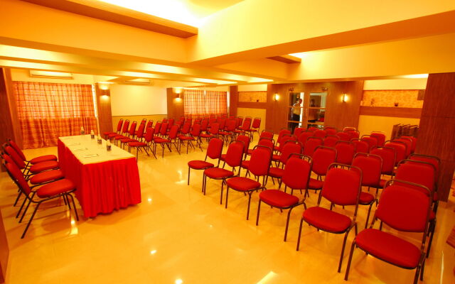 Capital O 74167 Hotel Mourya Residency