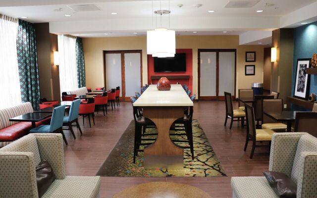 Hampton Inn Austin/Oak Hill