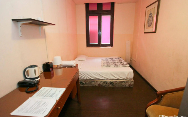 CUBE Family Boutique Capsule Hotel