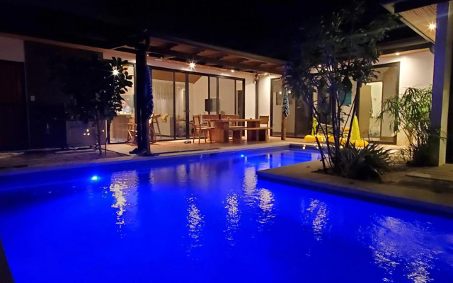 Calle 1 - 29 Tamarindo