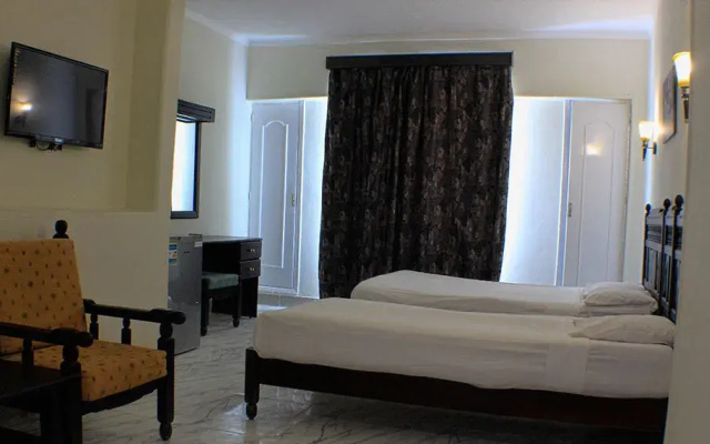 Al Mashrabiya Beach Resort