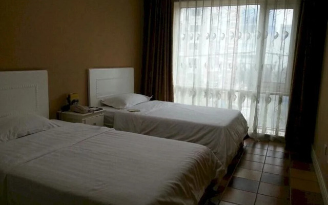 Hotel & Suites Ramada Shenyang