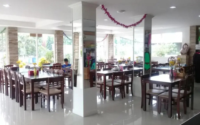 Baan Pattamaporn Hotel
