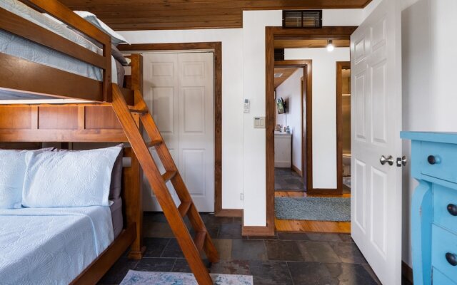 Weeki River Lodge Star5vacations