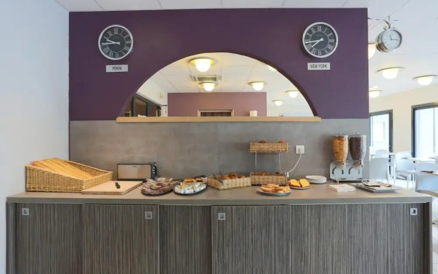 Comfort Suites Lyon Est Eurexpo