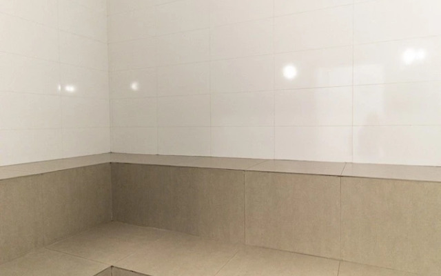 Kazanoah - Universe Flat