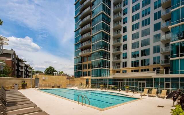 Global Luxury Suites at Park Crest