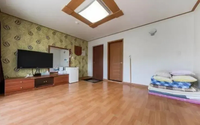 Yangyang Lovely Sea Condotel