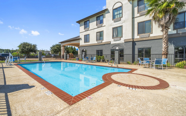 Americas Best Value Inn & Suites Livingston