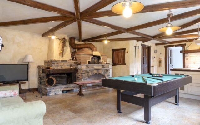 Villa Monterosso (IMP420)