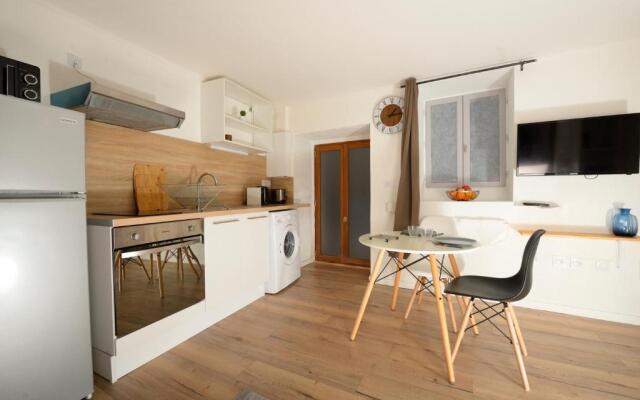 Dominici 3 - CahorsCityStay-Parking WIFI NETFLIX