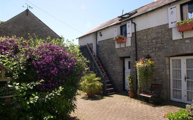 The Stables - 1 Bedroom Apartment - Saint Florence