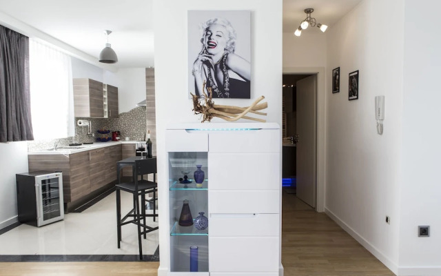 The Queen Luxury Apartments - Villa Marilyn