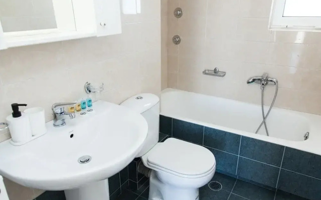 Cozy penthouse in Athens w amazing view