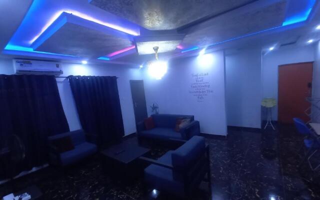 Dinero Smart Apartment - 2 Bedroom in Yaba, Lagos.